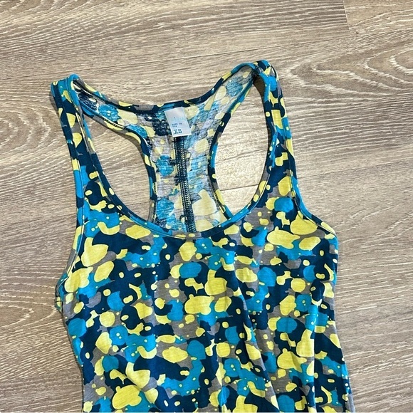 ⭐️Lilu Racerback Tank - Picture 3 of 5